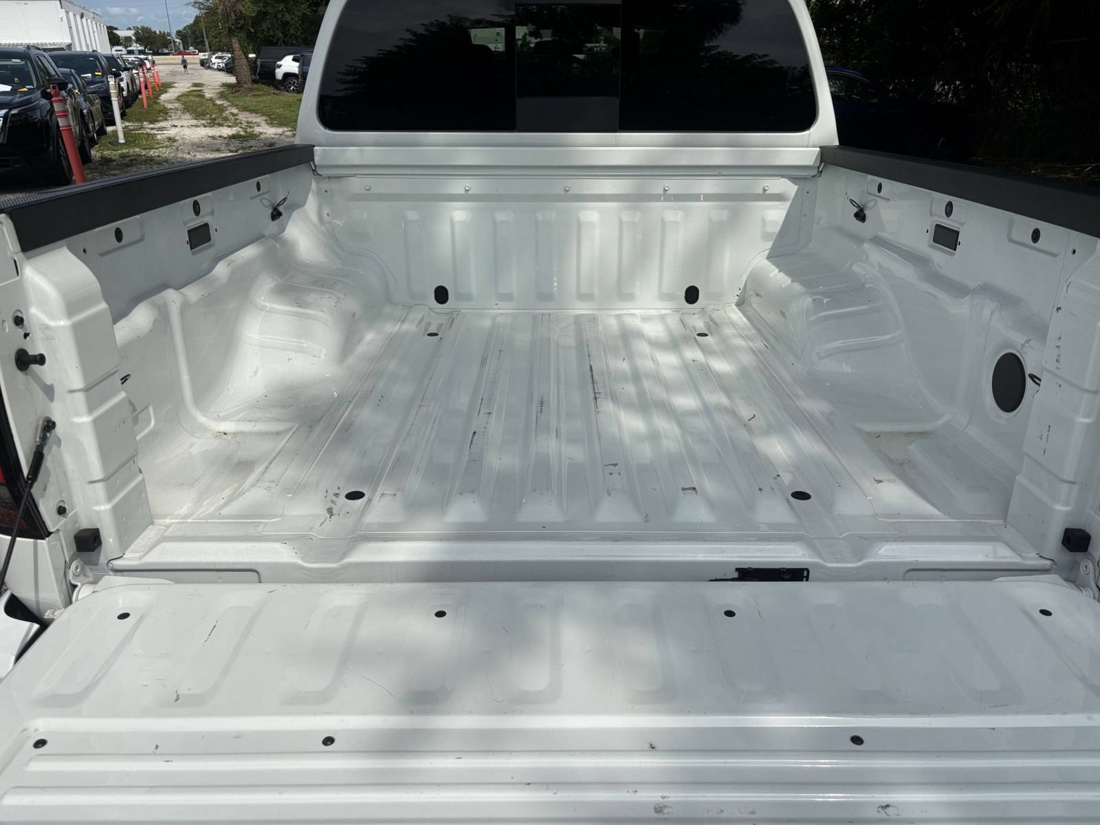 Used 2026 Nissan Frontier PRO-4X AWD/4WD image 27