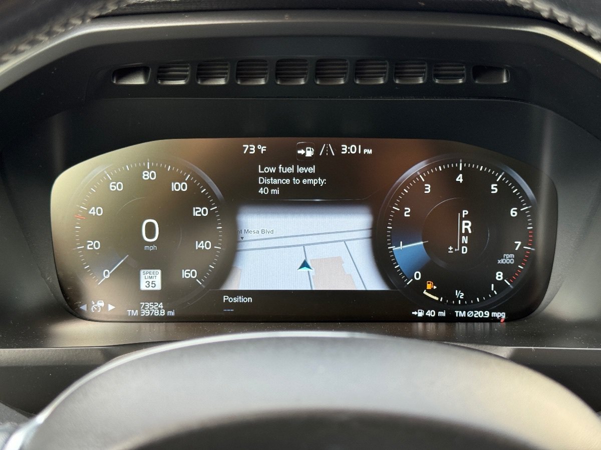 Used 2020 Volvo XC90 T5 Momentum w/ Protection Package Premier FWD image 36