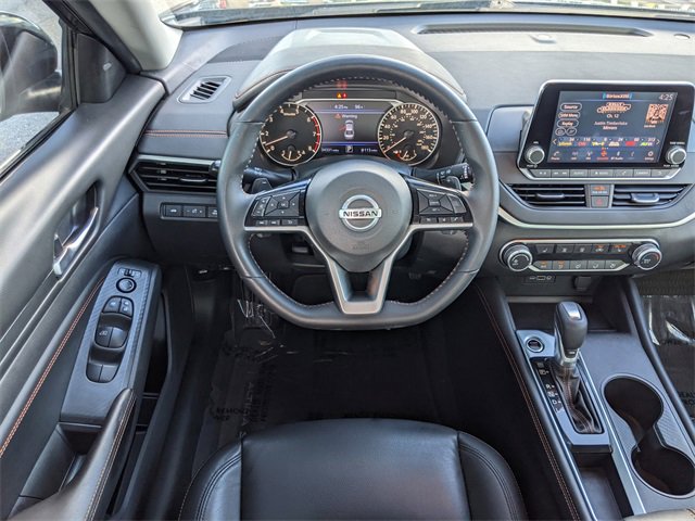 Used 2021 Nissan Altima 2.0 SR image 11