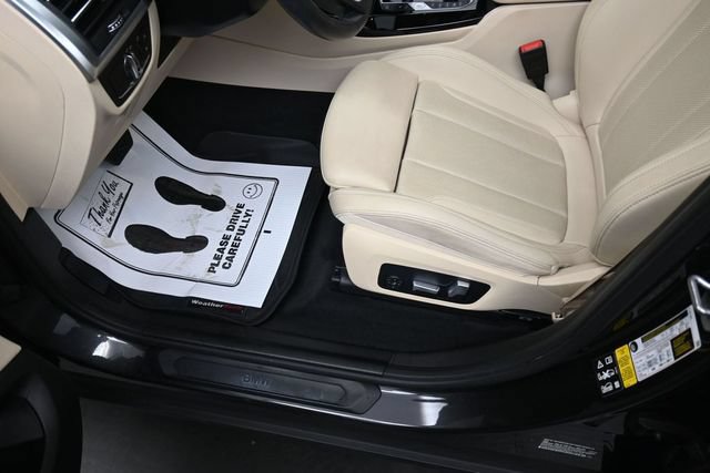 Used 2022 BMW X3 xDrive30i w/ Convenience Package AWD/4WD image 13