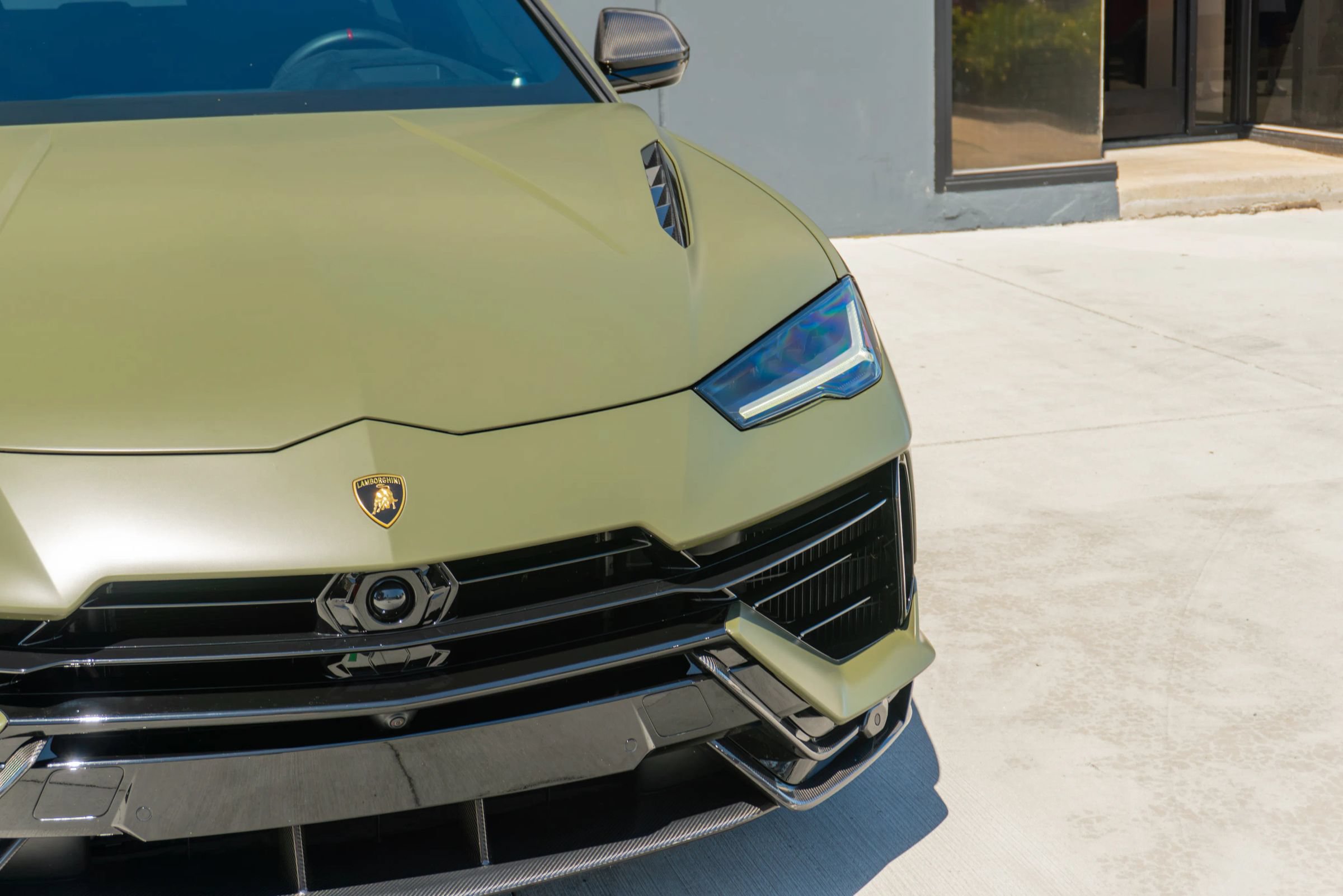 Used 2024 Lamborghini Urus Performante AWD/4WD image 27