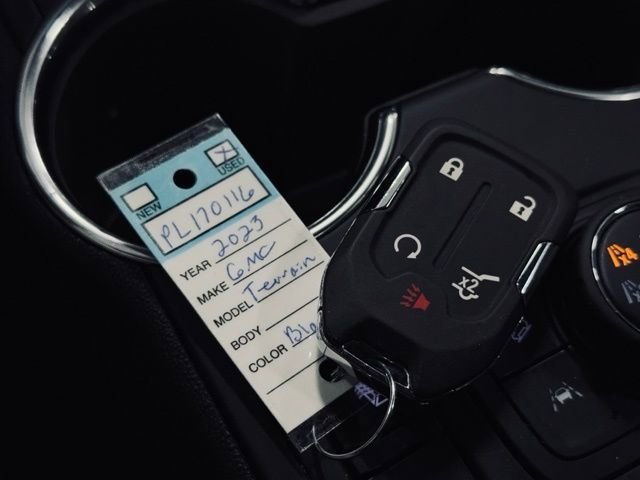 Used 2023 GMC Terrain SLT w/ Infotainment Package II image 36