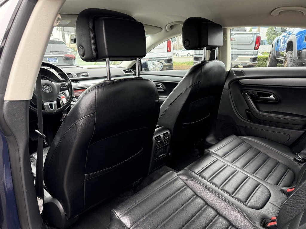 Used 2013 Volkswagen CC Sport image 24