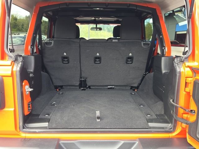 Used 2023 Jeep Wrangler Unlimited Sport AWD/4WD image 17