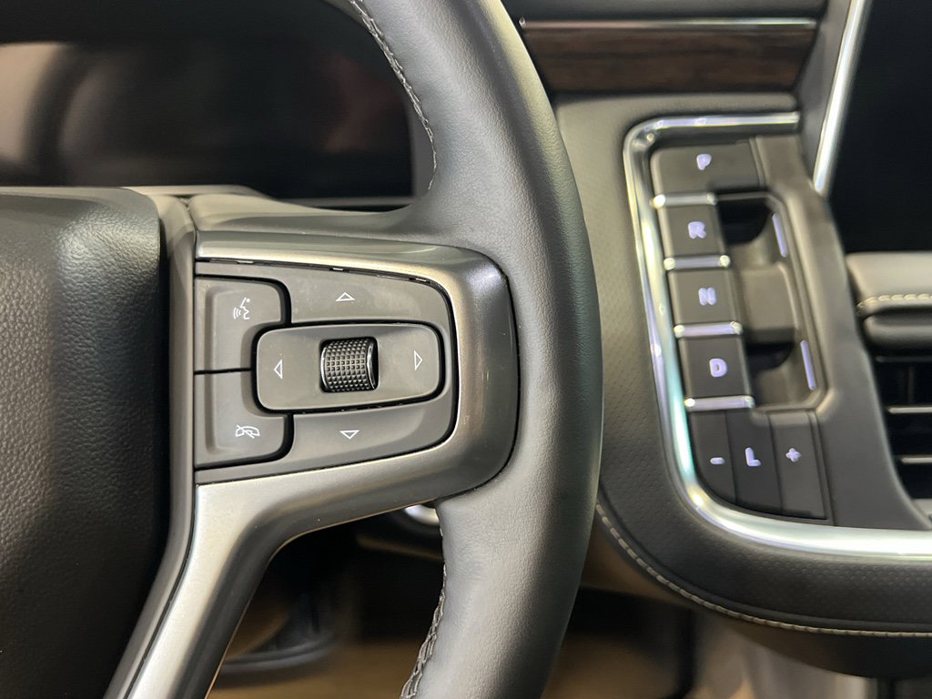 Used 2024 Chevrolet Tahoe Premier w/ Premium Package image 34