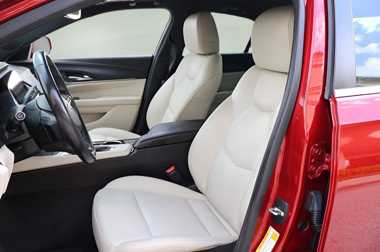 Certified 2023 Cadillac CT4 Luxury w/ Cold Weather Package image 11