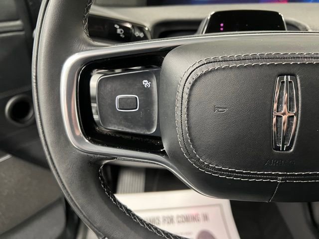 Used 2025 Lincoln Navigator L Reserve image 27