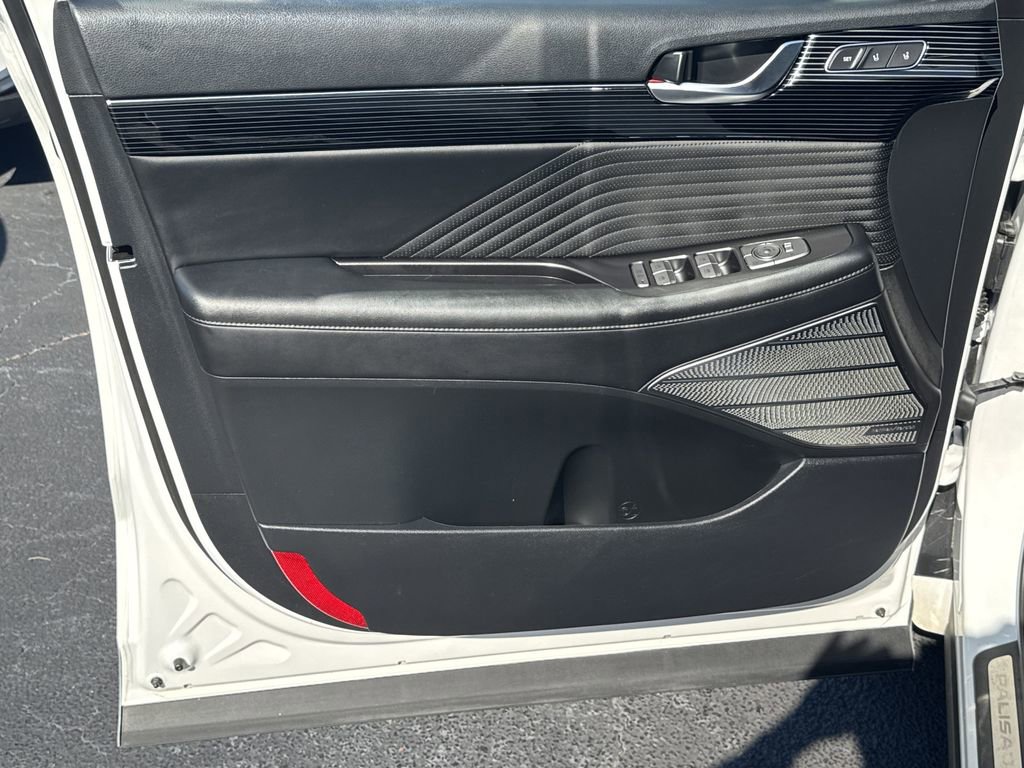Used 2024 Hyundai Palisade Calligraphy image 10