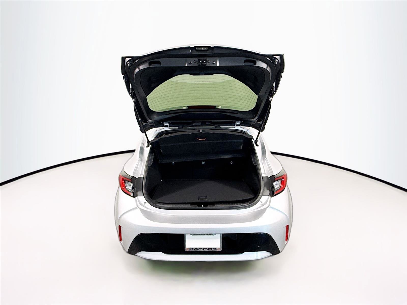 Used 2024 Toyota Corolla SE FWD image 17
