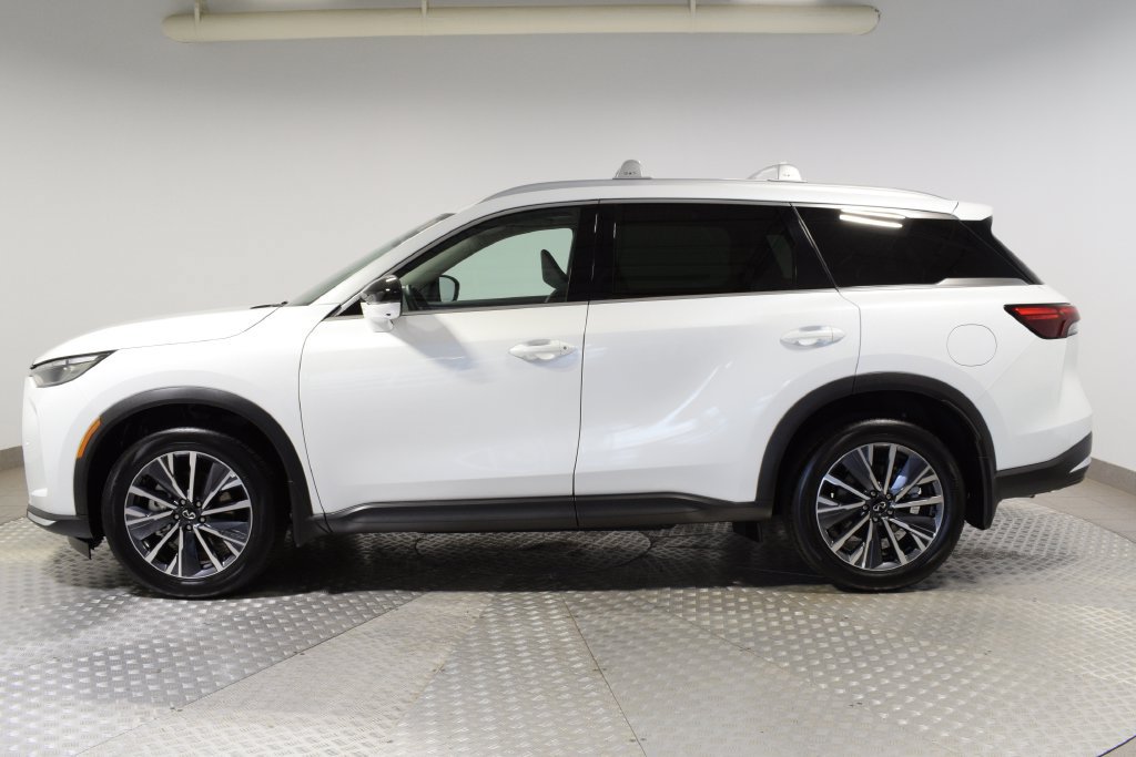 Certified 2027 INFINITI QX60 Luxe w/ Family Package AWD/4WD image 11