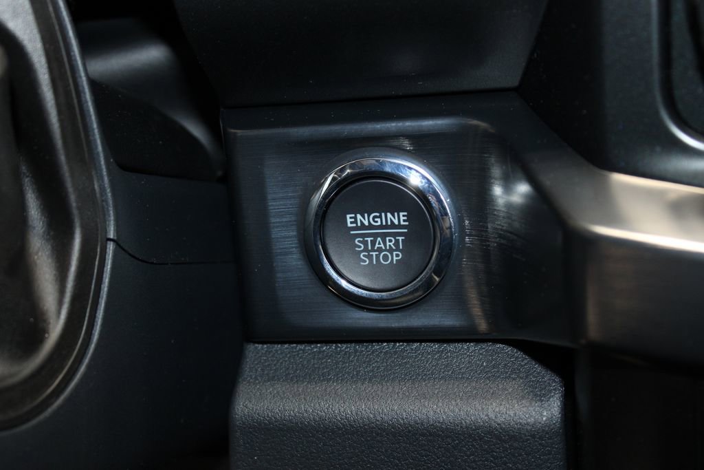 New 2025 Ford F350 Lariat w/ Lariat Ultimate Package image 42