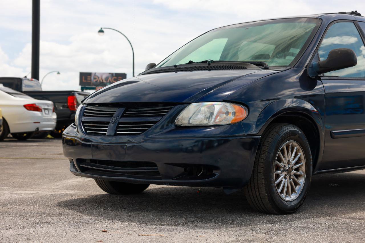 Used 2005 Dodge Grand Caravan SE w/ Popular Equipment Group I FWD image 25