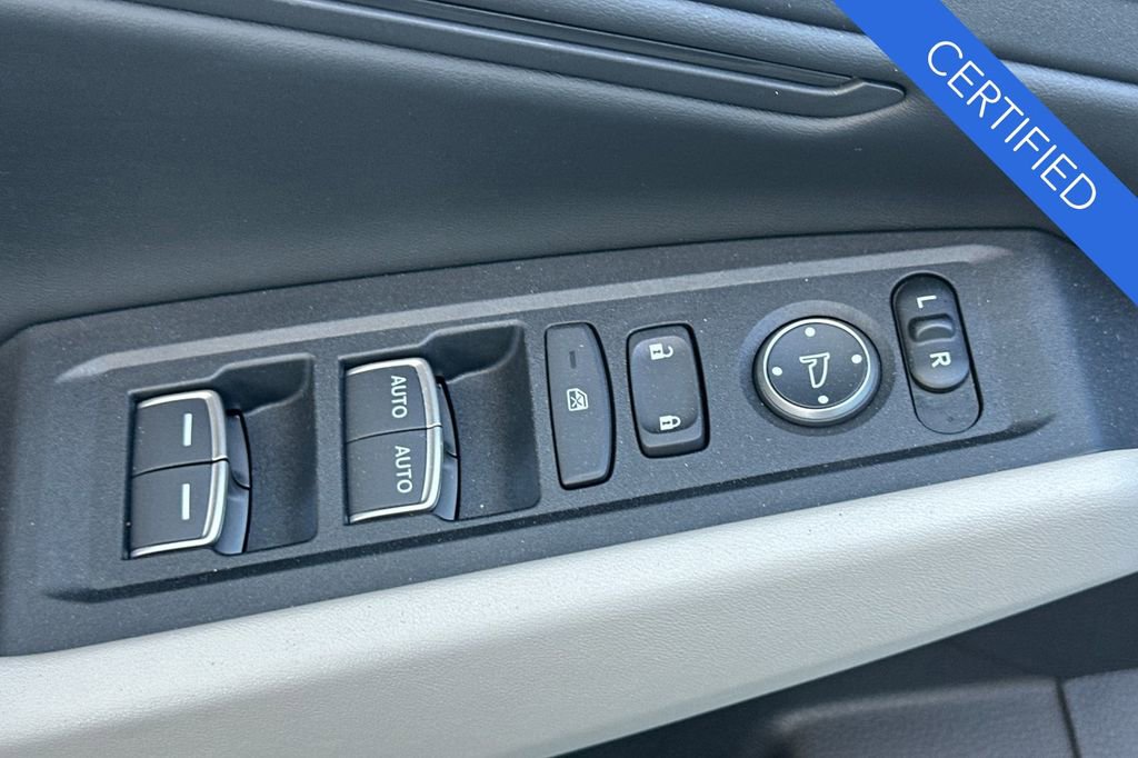 Certified 2025 Honda Accord SE image 12