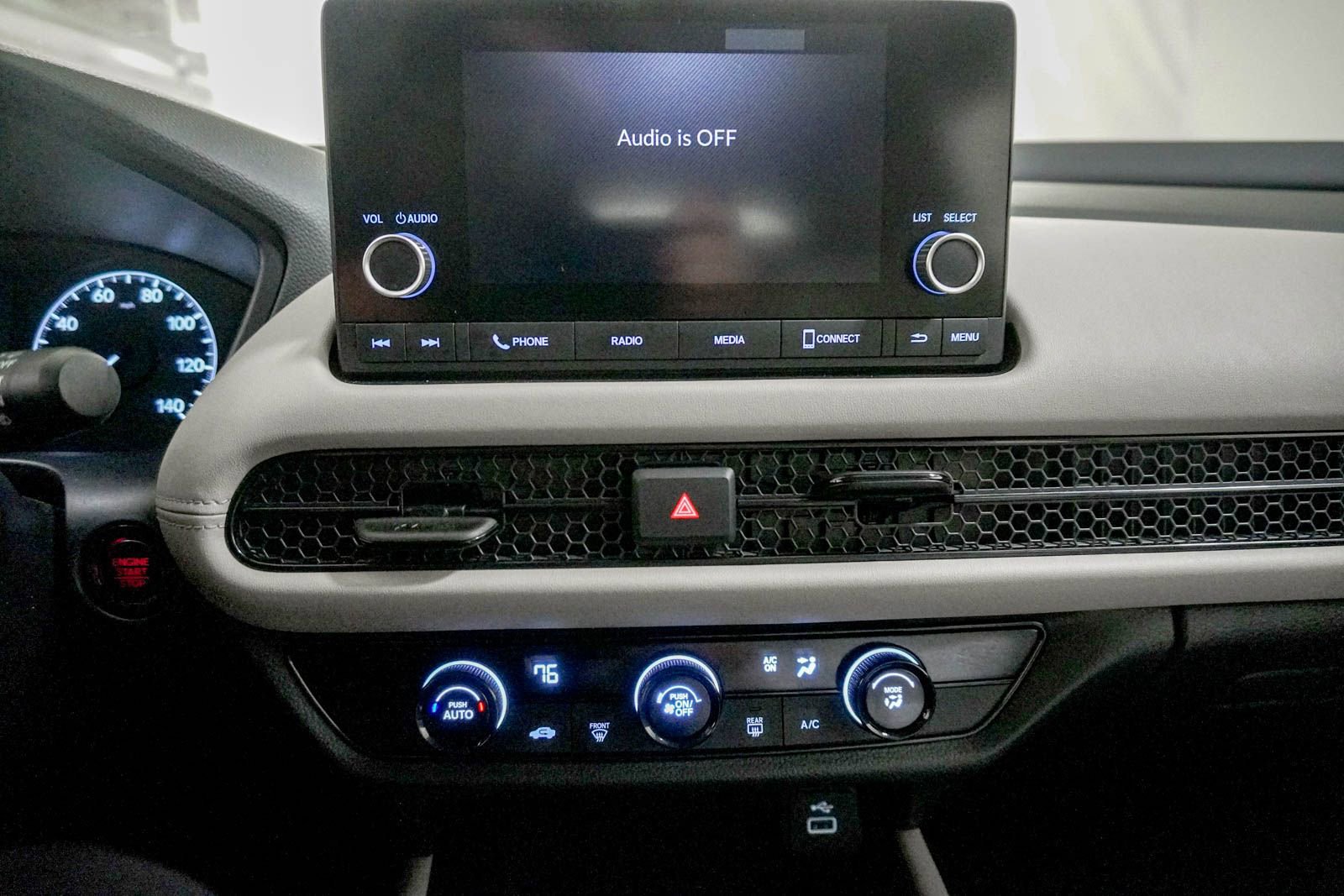 Used 2023 Honda HR-V LX image 23