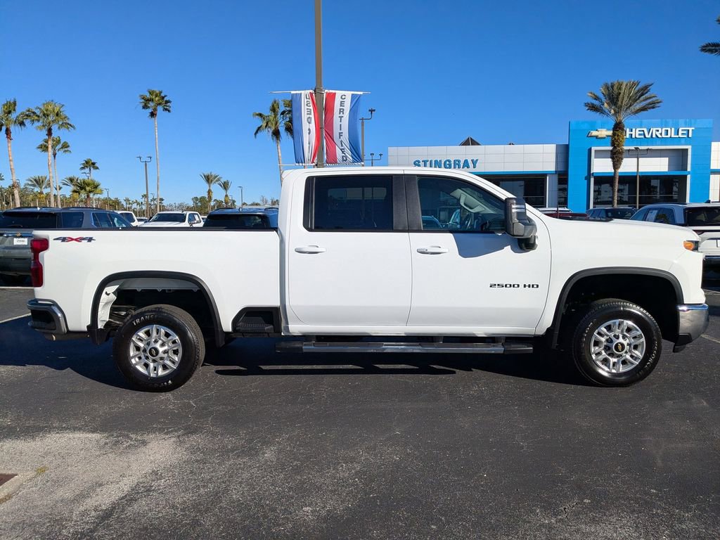 Used 2025 Chevrolet Silverado 2500 LT w/ Convenience Package image 3