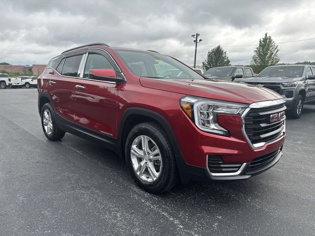 Certified 2023 GMC Terrain SLE w/ Driver Convenience Package AWD/4WD image 12