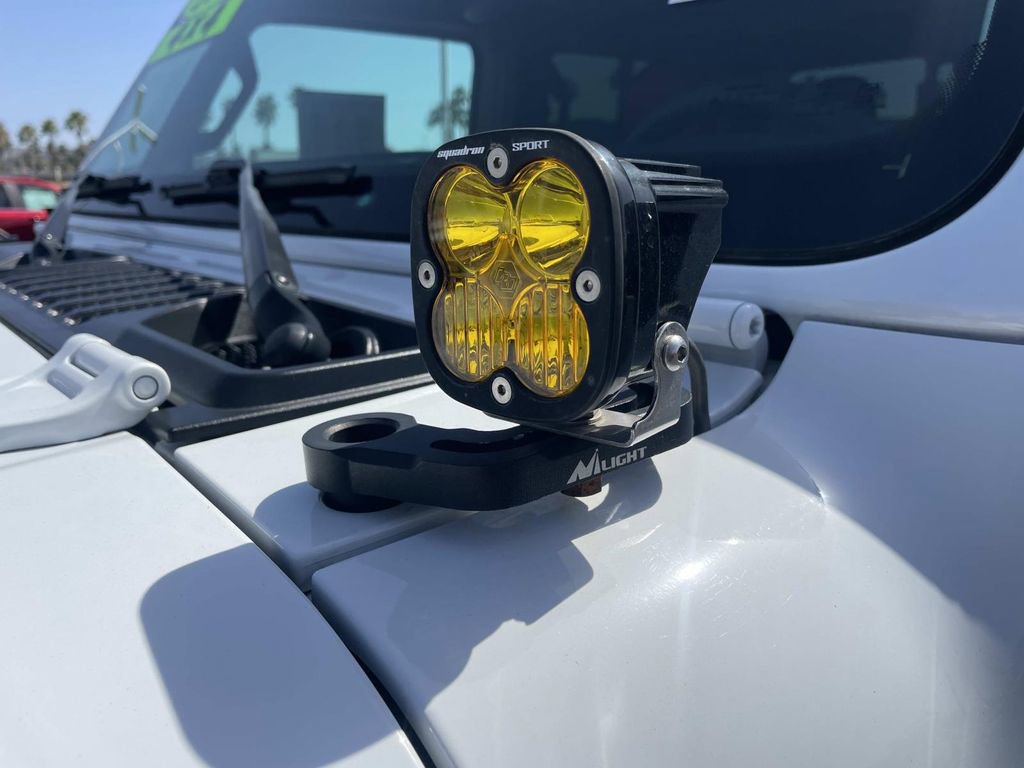 Used 2023 Jeep Gladiator Rubicon w/ LED Lighting Group AWD/4WD image 8