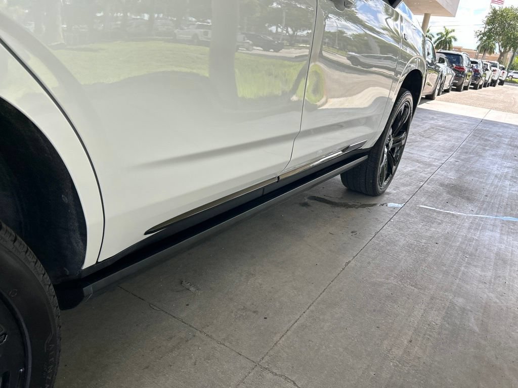 Used 2025 Cadillac Escalade Sport Platinum AWD/4WD image 31