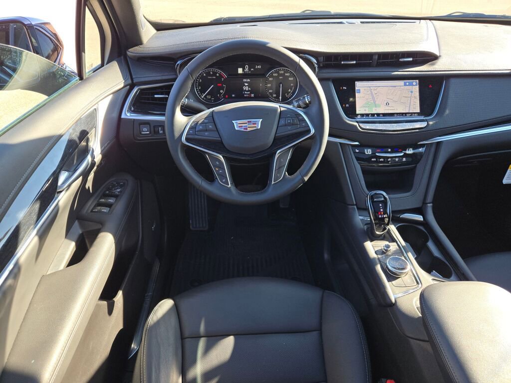 New 2025 Cadillac XT5 Premium Luxury w/ LPO, Red Accent Package image 21