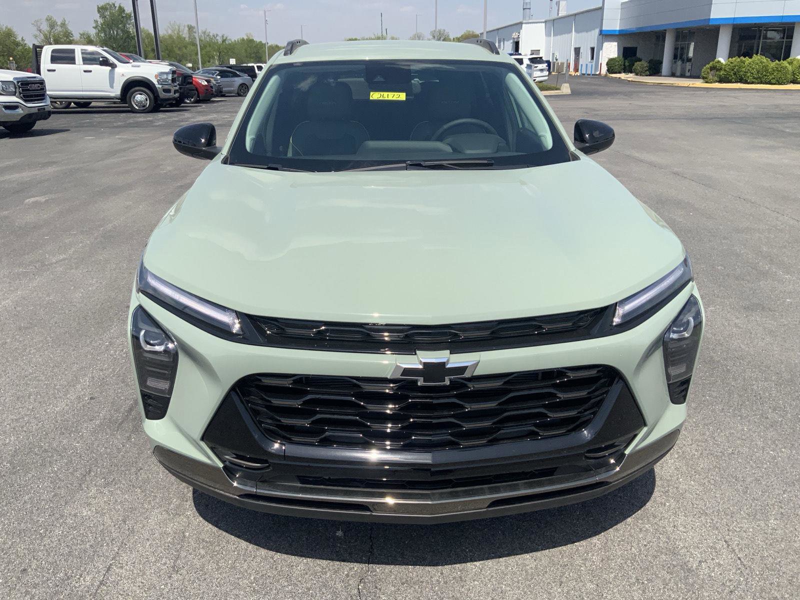New 2026 Chevrolet Trax ACTIV FWD image 3