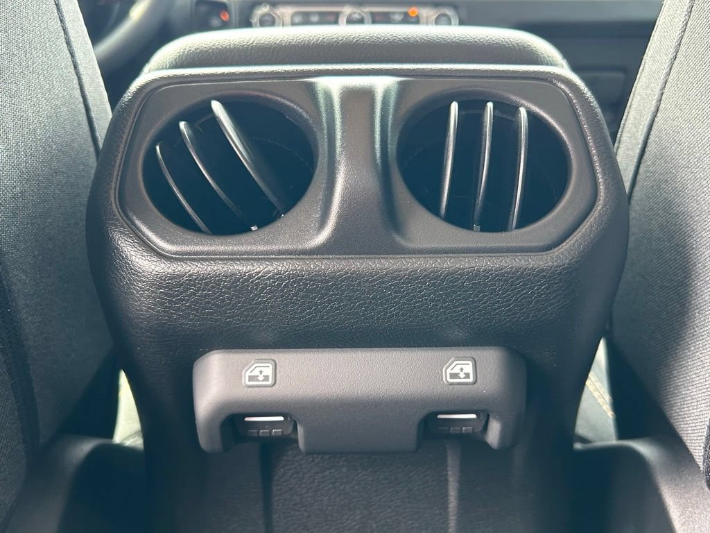 Used 2024 Jeep Gladiator Sport AWD/4WD image 54