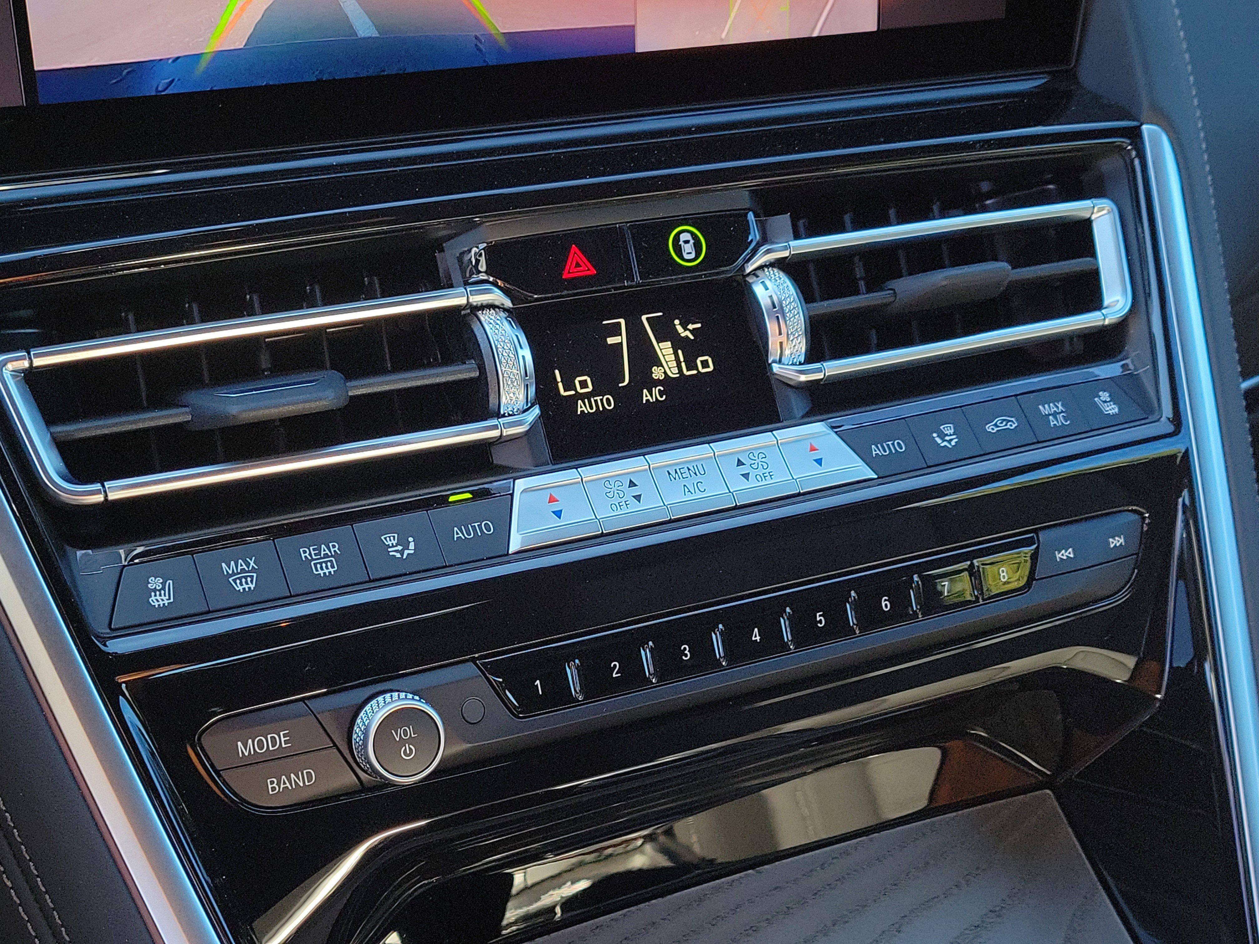 New 2026 BMW 840i Convertible image 19