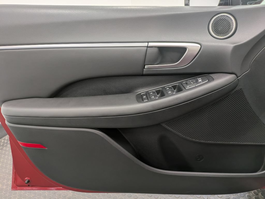 Certified 2024 Hyundai Sonata SEL FWD image 8