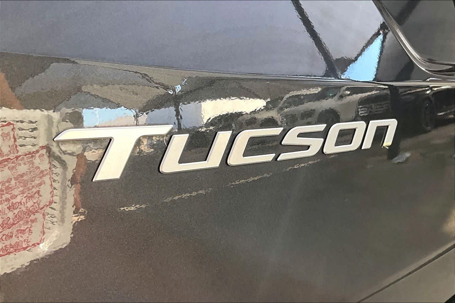 Used 2025 Hyundai Tucson Limited AWD/4WD image 31