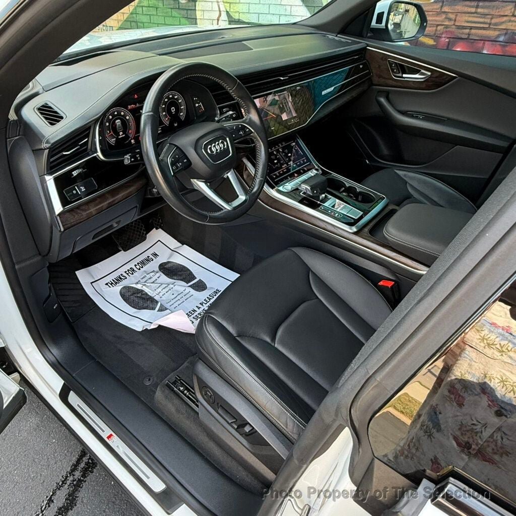 Used 2019 Audi Q8 Prestige AWD/4WD image 34