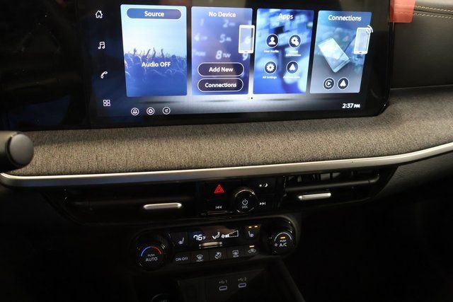 New 2026 Nissan Kicks SV w/ SV Premium Package image 17