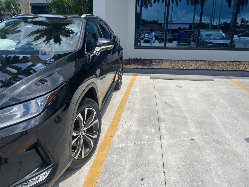 Certified 2022 Lexus RX 350 FWD w/ Premium Package image 5