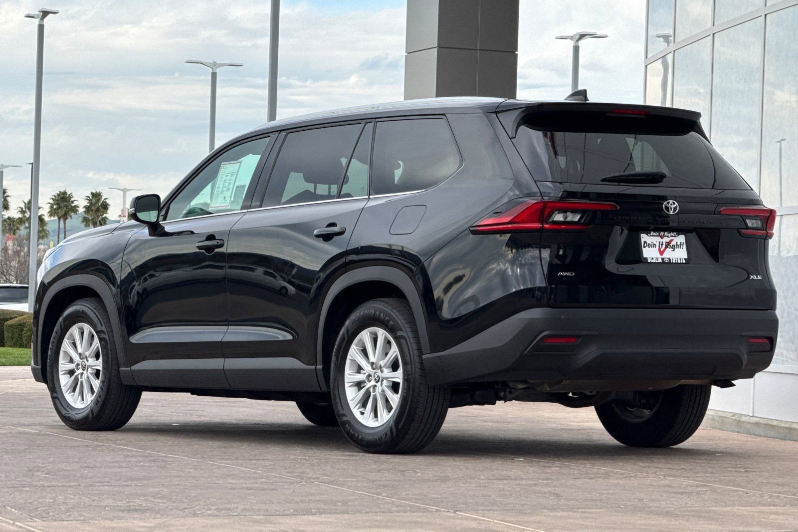 Certified 2025 Toyota Grand Highlander AWD image 7