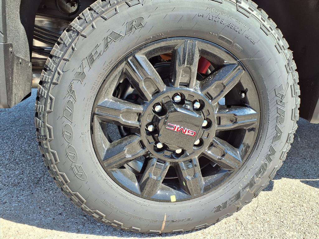 New 2026 GMC Sierra 2500 AT4 w/ AT4 Premium Plus Package image 31