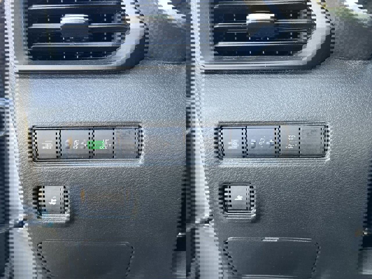 Certified 2024 Nissan Sentra S image 7