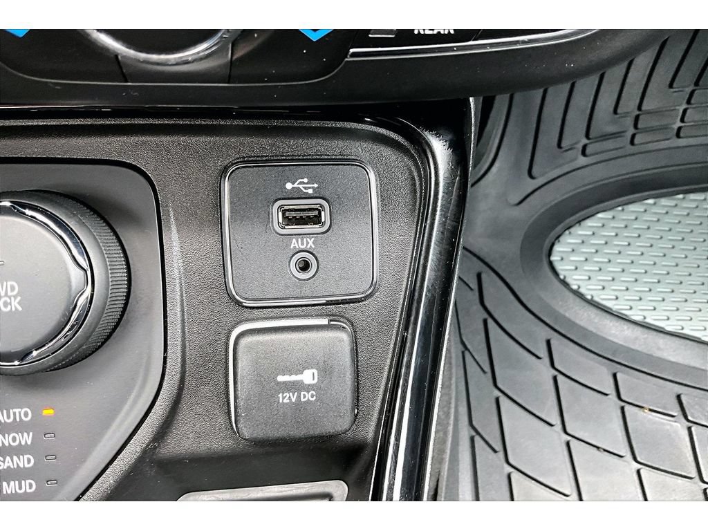 Used 2018 Jeep Compass Limited w/ Navigation Group AWD/4WD image 25