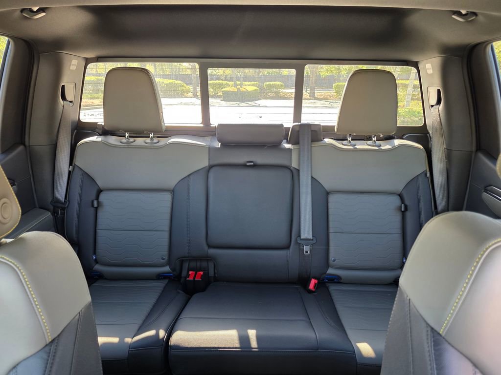 Used 2025 Chevrolet Silverado 1500 ZR2 w/ Technology Package image 23