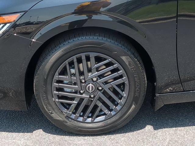 New 2026 Nissan Sentra SV w/ Floor Mat Package FWD image 10