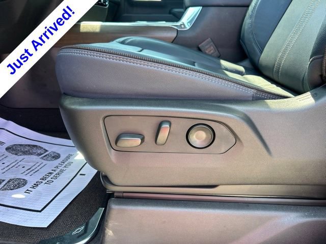 Used 2025 Chevrolet Silverado 2500 High Country w/ Technology Package AWD/4WD image 16