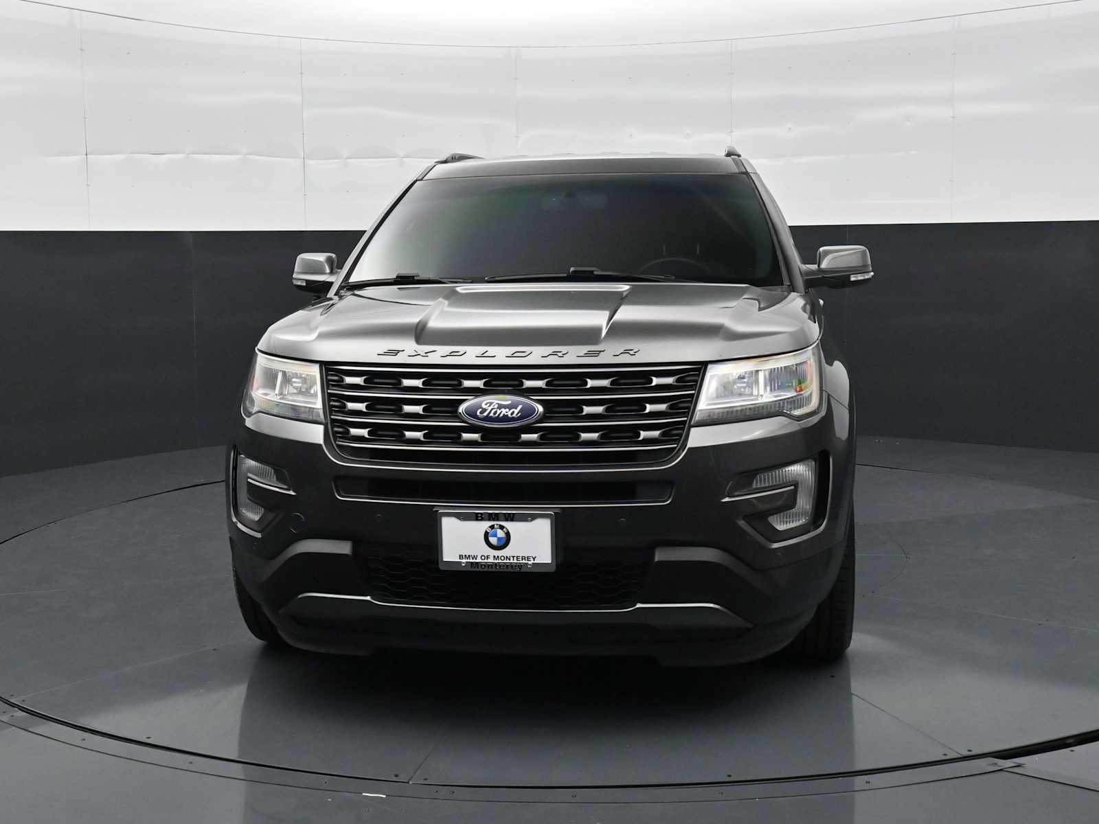 Used 2017 Ford Explorer XLT w/ Equipment Group 202A AWD/4WD video 2