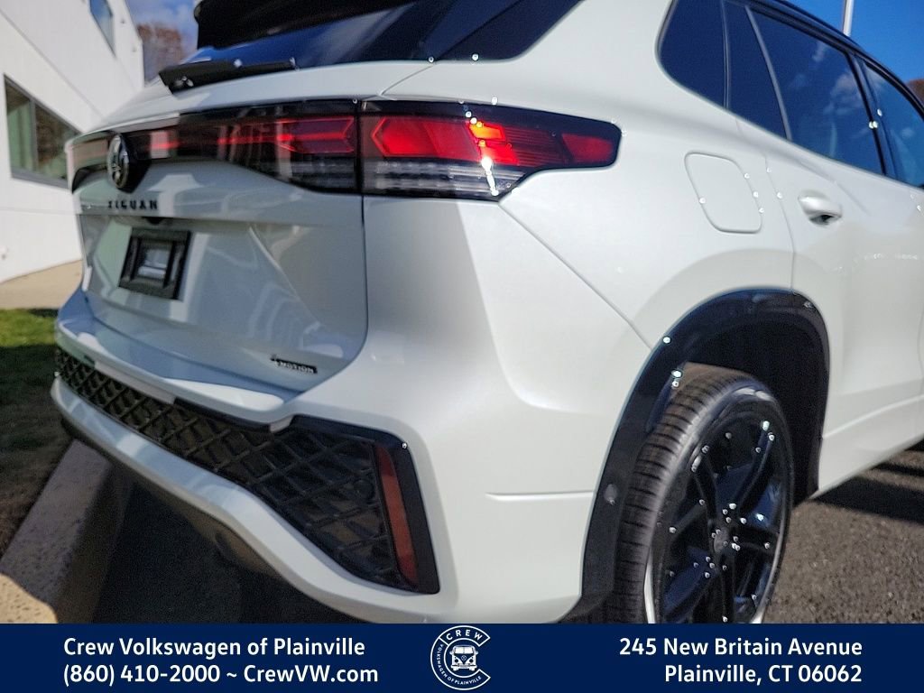 New 2026 Volkswagen Tiguan SE R-Line image 31