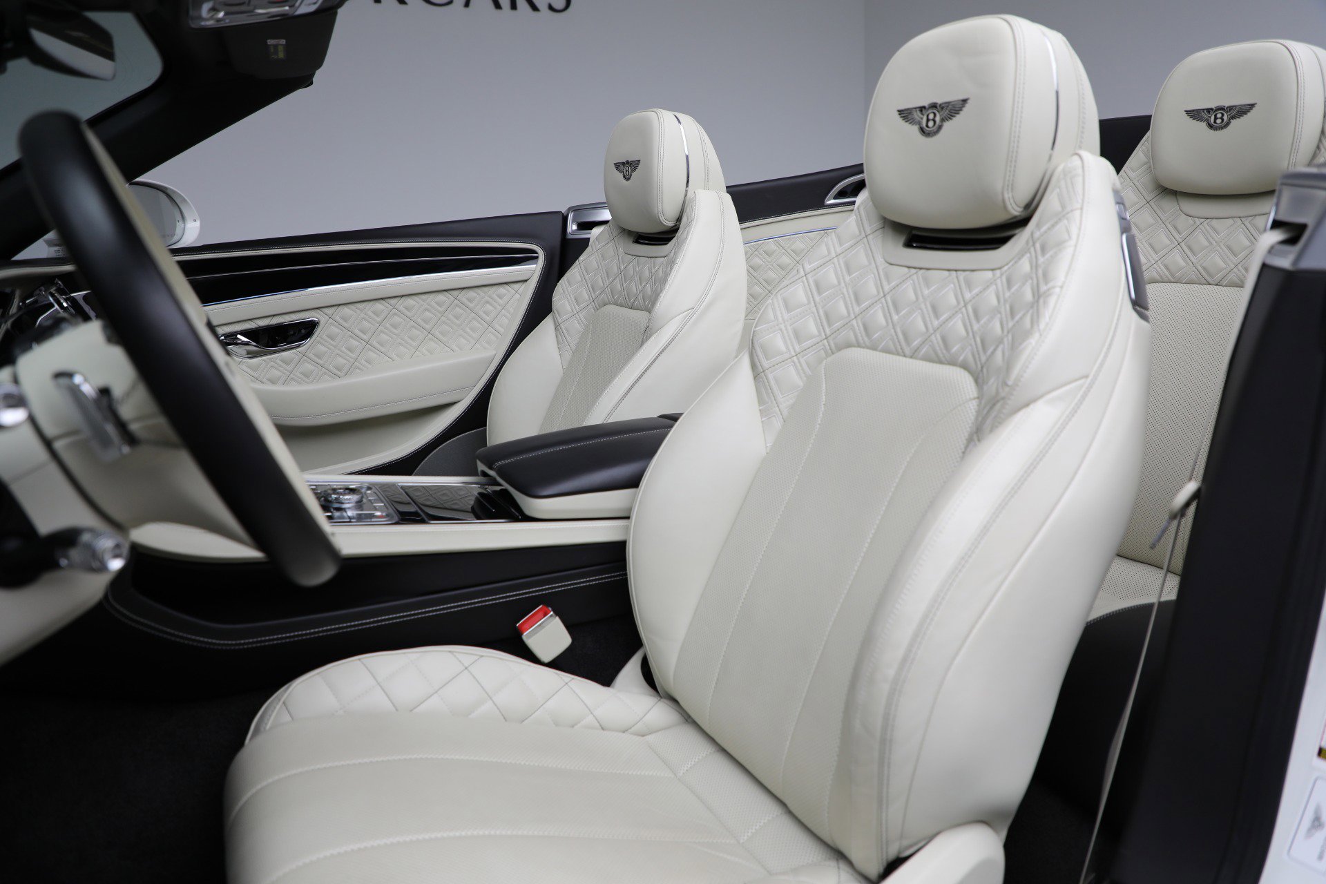 Used 2020 Bentley Continental GT First Edition image 33
