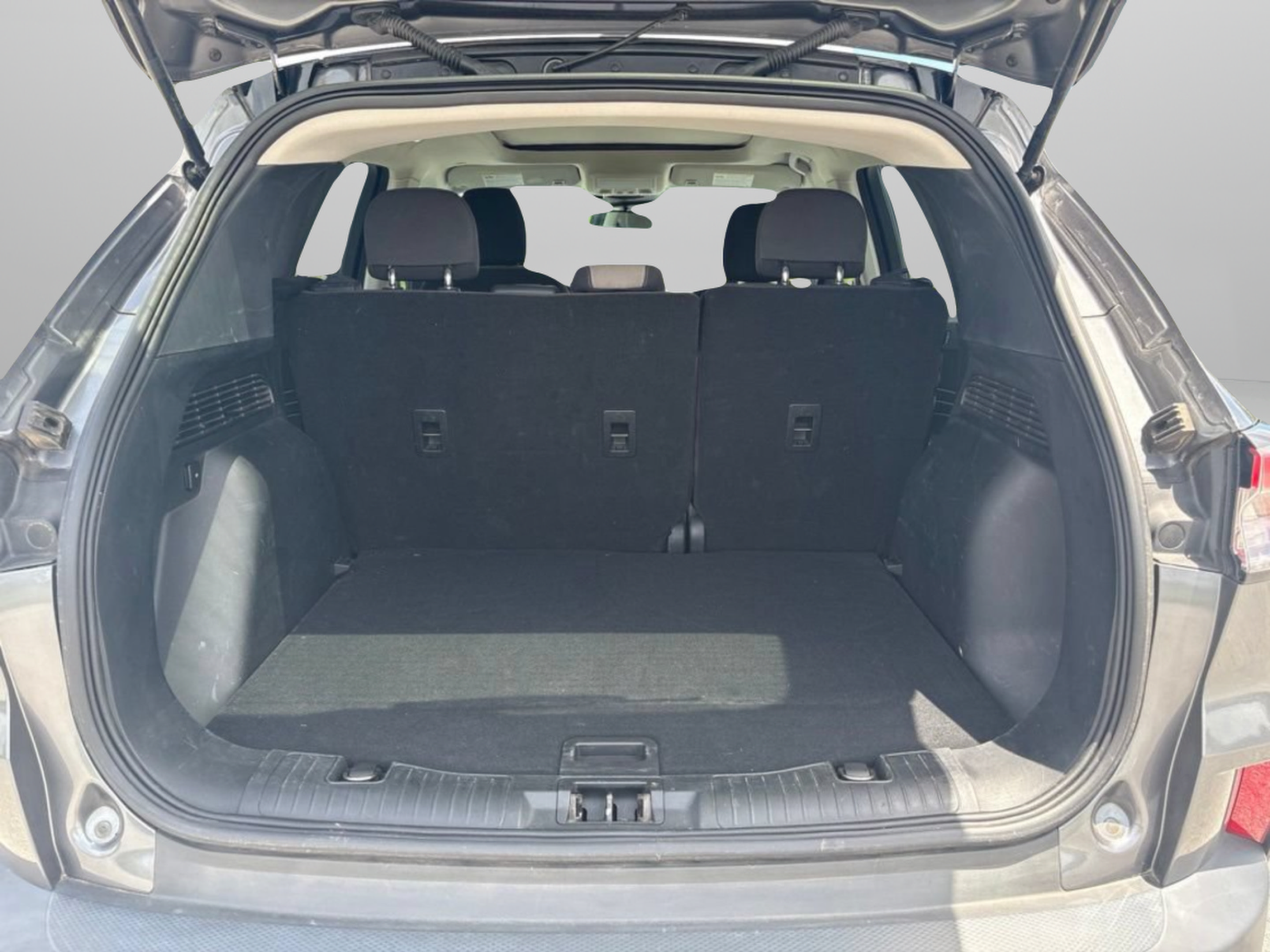 Used 2021 Ford Escape SE w/ SE Sport Appearance Package FWD image 8