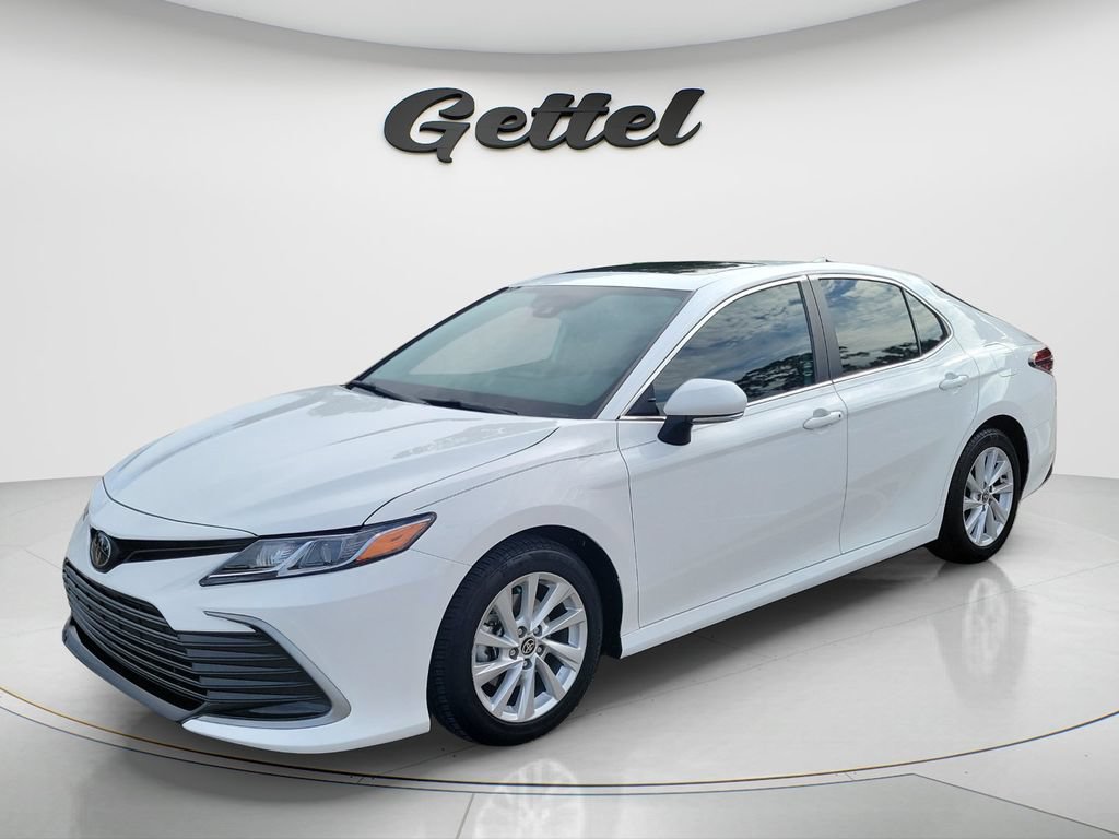 Used 2024 Toyota Camry LE w/ Convenience Package FWD video 1