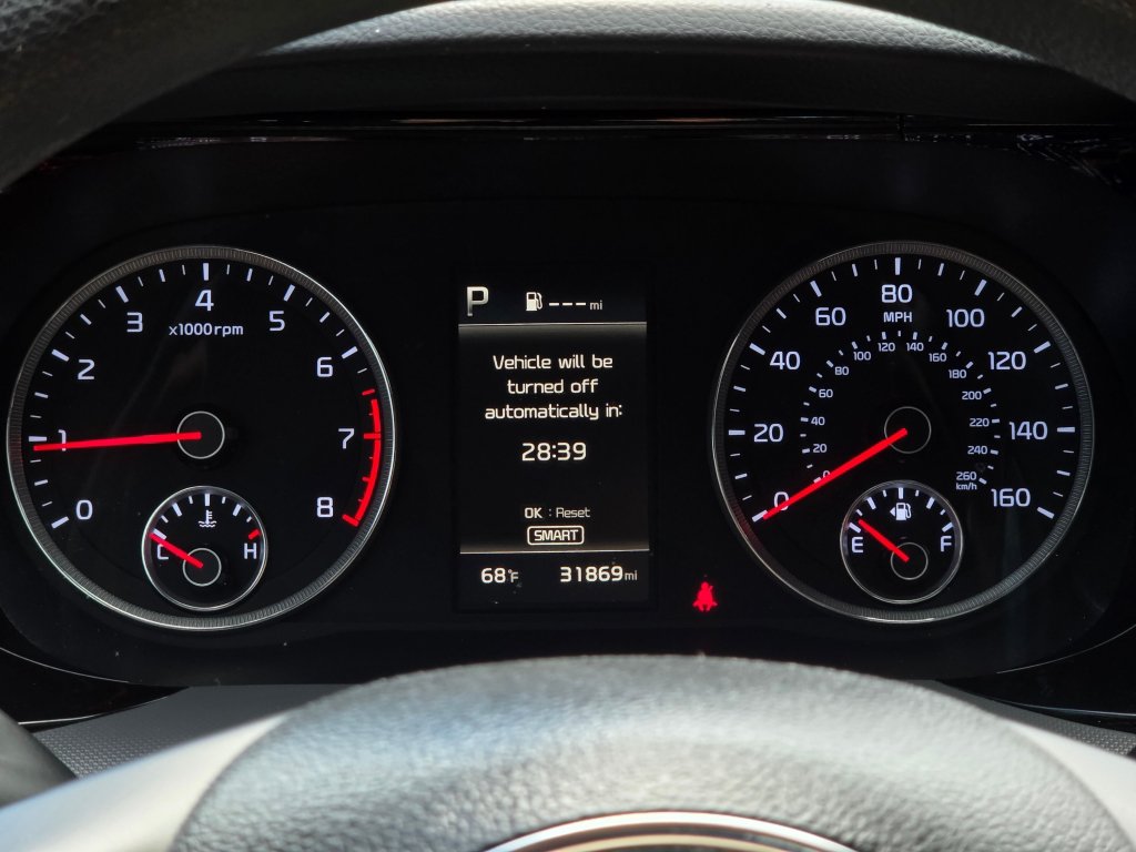 Used 2021 Kia K5 LXS FWD image 27