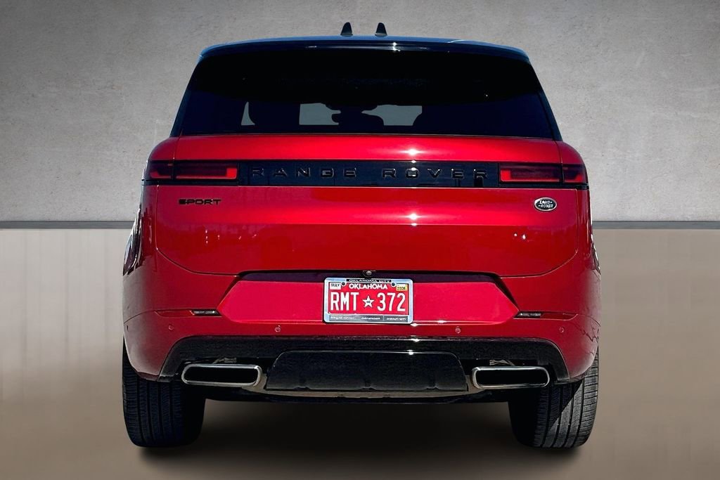 Used 2023 Land Rover Range Rover Sport SE Dynamic image 4