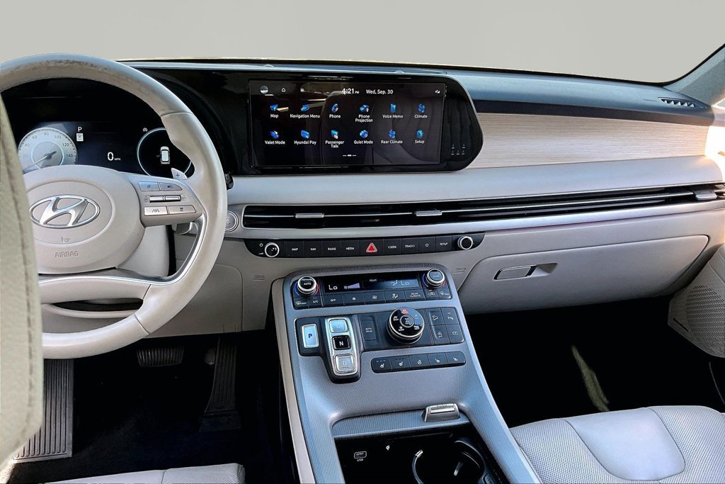 Used 2024 Hyundai Palisade Limited AWD/4WD image 11