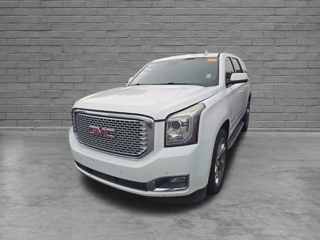Used 2016 GMC Yukon Denali RWD image 3