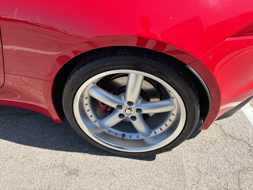 Used 2014 Jaguar F-TYPE Convertible RWD image 10