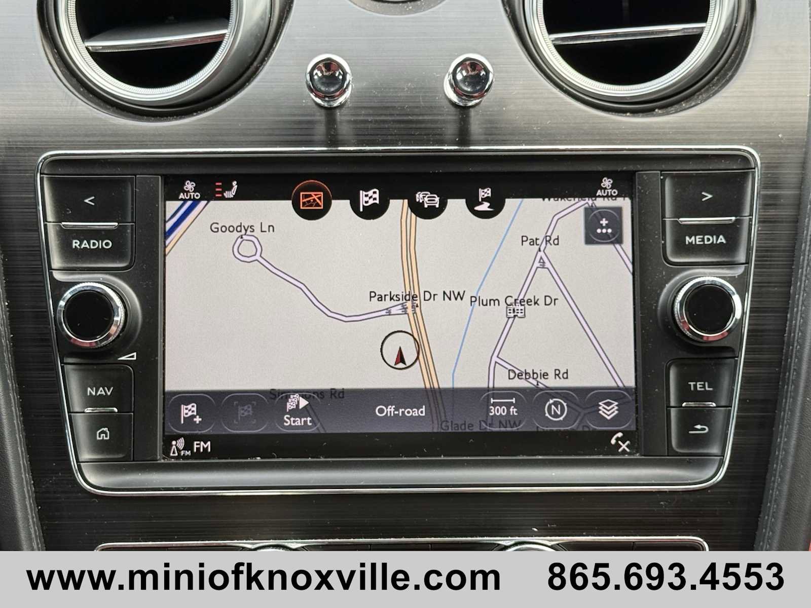 Used 2019 Bentley Bentayga image 24