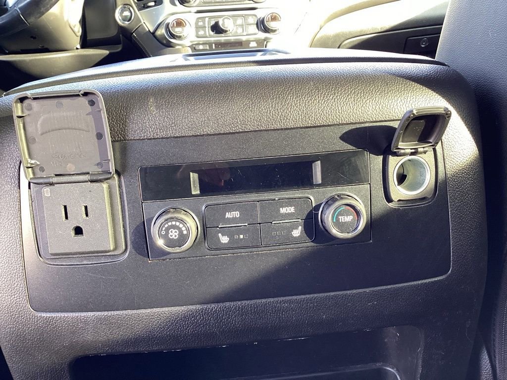 Used 2020 Chevrolet Suburban Premier image 23